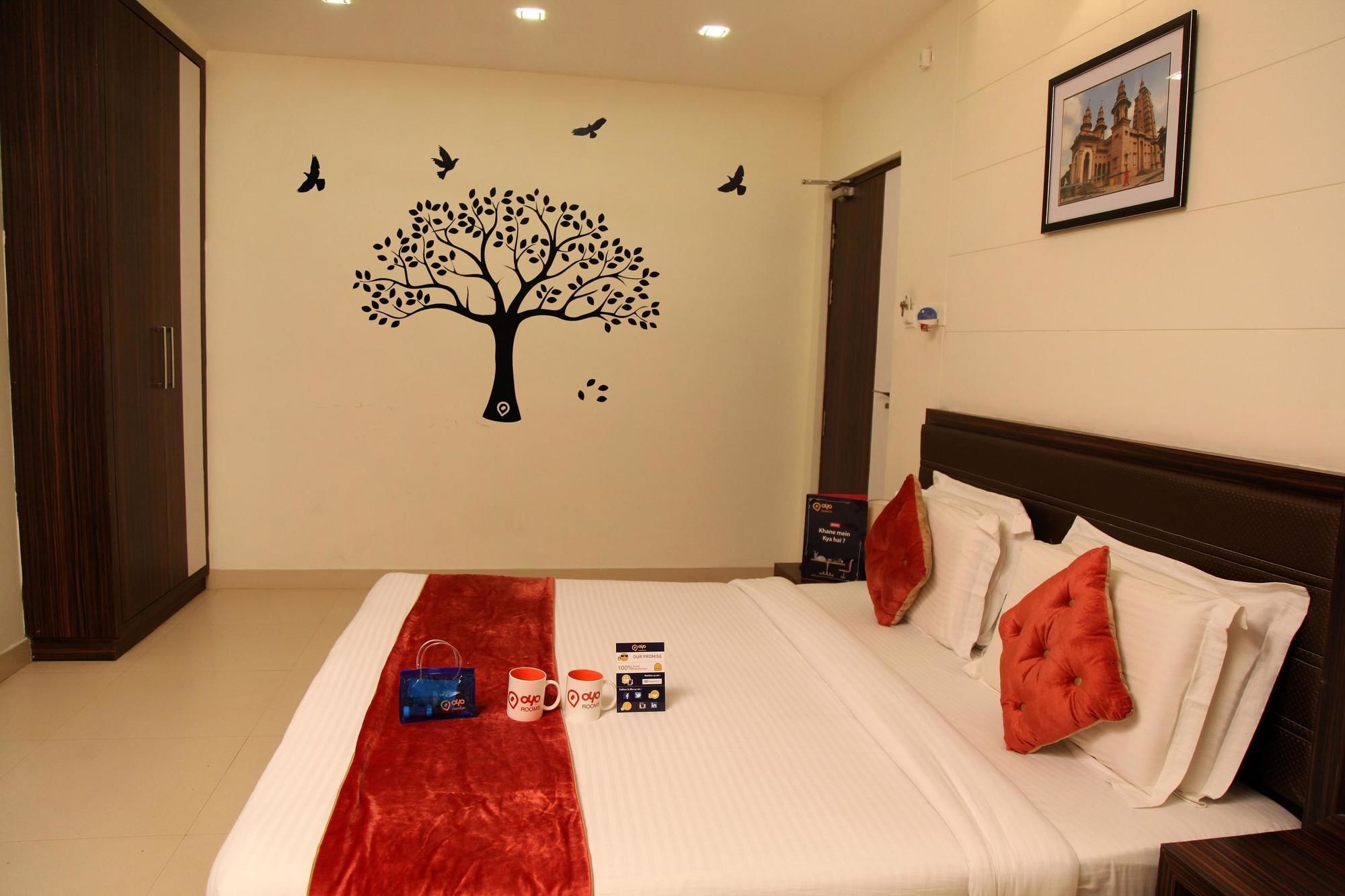 Hotel Premiere Villa  Benares Buitenkant foto